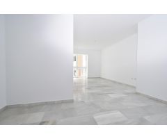 Piso de 3 dormitorios y 2 baños en el Centro