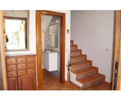 Chalet de 4 dormitorios en la Crta. de la Barrosa