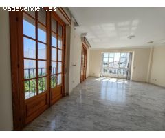 Piso de cuatro dormitorios en el centro de Chiclana.