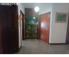 PISO EN VENTA EN CORNELLA