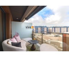 VIVE DELUXE HOMES presenta en exclusiva este fabuloso piso de alto standing en Avenida de La Buhaira