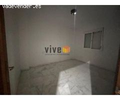 PISO EN SEGUNDA PLANTA EN PLENO CENTRO DE CORÍA DE RÍO