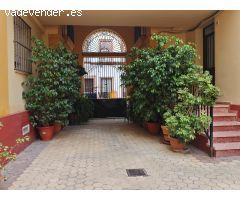 Magnifica vivienda en pleno centro de Sevilla, amplia y con garaje y trastero!