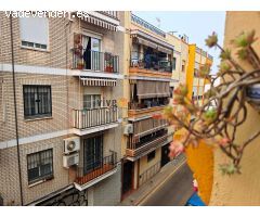 Magnifica vivienda en pleno centro de Sevilla, amplia y con garaje y trastero!