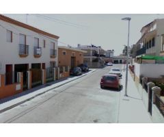 CASA OCUPADA, a la venta en La Rinconada