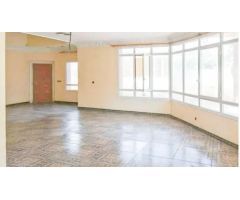 Exclusivo Chalet en Urb Privada - Torrequinto
