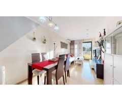 Piso en alquiler en Serrería con terraza y zona comunitaria.