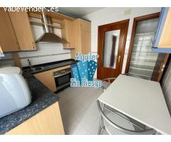SE VENDE ADOSADO EN ZONA CÁCERES EL VIEJO