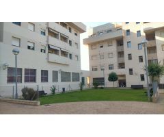 Residencial El Encinar, apartamento planta baja con patio de 85 m2, garaje y trastero.