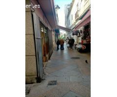 Local situado en calle Levante,  una de las mejores zonas comerciales del centro de Jerez