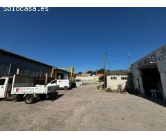 NAVE INDUSTRIAL CON TERRENO EN CANOVELLAS!!