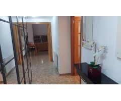 Exclusivo Piso temporal  Señorial en Zona Privilegiada: Elegancia, Espacio y Confort
