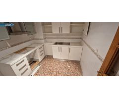 Edificio en Venta en el Corazón de Alicante: Oportunidad Única