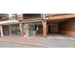 Amplio local comercial a pie de calle