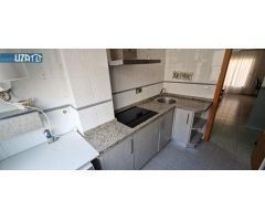 Piso reformado y amueblado en zona con todos los servicios