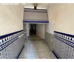 ALQUILER: Local Comercial Avenida España