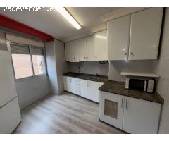 ALQUILER: Apartamento en Cuatrovientos
