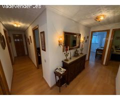 VENTA: Amplio Piso en el centro de Ponferrada
