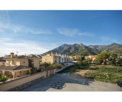 Chalet pareado en venta en Valdeolletas-Las Cancelas-Xarblanca- Marbella