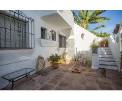 Chalet pareado en venta en Valdeolletas-Las Cancelas-Xarblanca- Marbella