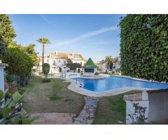 Chalet pareado en venta en Valdeolletas-Las Cancelas-Xarblanca- Marbella