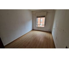 VIVIENDA EN ZONA LA CHANTRIA-LEON
