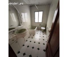 PISO PARA REFORMAR EN ZONA SAN CLAUDIO- LEON