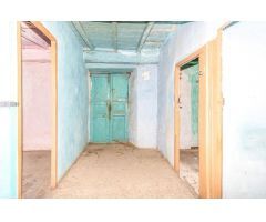 CASA PARA REFORMAR EN MOLINASECA