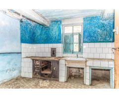 CASA PARA REFORMAR EN MOLINASECA