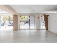 LOCAL COMERCIAL EN LA PALOMERA