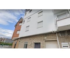 LOCAL COMERCIAL EN TORAL DE LOS VADOS (LEÓN)