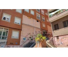 LOCAL COMERCIAL EN ZONA ALTA DE PONFERRADA