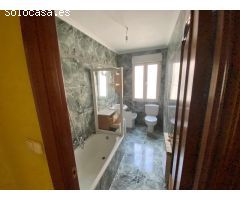PISO EN ZONA SAN CLAUDIO- LEON