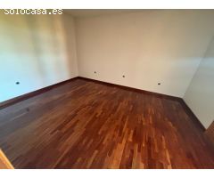 CHALET CON JARDIN EN CHOZAS DE  ABAJO