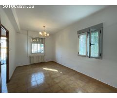 SE VENDE CASA CON TERRENO EN PONFERRADA