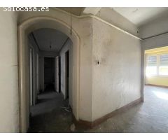 SE VENDE EDIFICIO EMBLEMÁTICO EN EL CENTRO DE PONFERRADA
