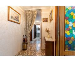 Piso con 3 habitaciones y plaza de garaje en el centro de Ponferrada
