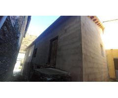 Venta de casa en Villanueva de Valdueza
