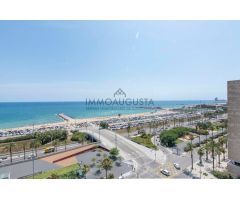 Piso en alquiler en 1º línea de mar con gran terraza en Illa de la Llum, Diagonal Mar, Barcelona.