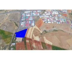 Urbis te ofrece una parcela urbanizable de uso industrial en venta en Arapiles. Salamanca.