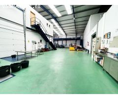 NAVE INDUSTRIAL EQUIPADA EN DURCAL