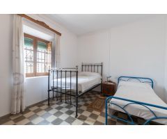 ENCANTADORA CASA EN CACÍN