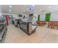 ¡¡MAGNÍFICO LOCAL EN FUNCIONAMIENTO COMO BAR/CAFETERÍA CON LICENCIA DE APERTURA EN ALQUILER!!