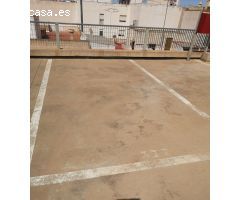 PLAZA AMPLIA EN VENTA EN ZONA CUBIERTA