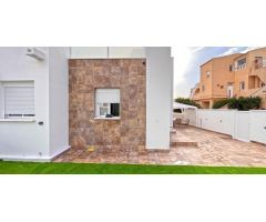 Casa reformada de 2 dormitorios en Playa Flamenca