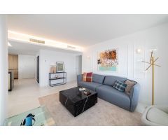 APARTAMENTO EN PRIMERA LÍNEA DE PLAYA.