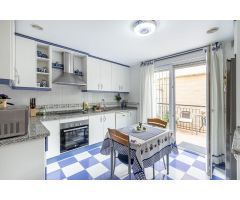 Espectacular casa junto al C.C. Serrallo