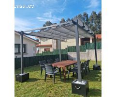 Espectacular chalet en venta en Pantín, A Coruña.