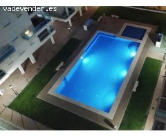 ÁTICO DÚPLEX CON GRAN TERRAZA EN RESIDENCIAL CON PISICINA EN LA PLAYA DE PILES!