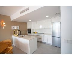 EXCLUSIVO DÚPLEX CON DOS TERRAZAS EN URBANIZACIÓN GOLF BAHÍA – FINESTRAT